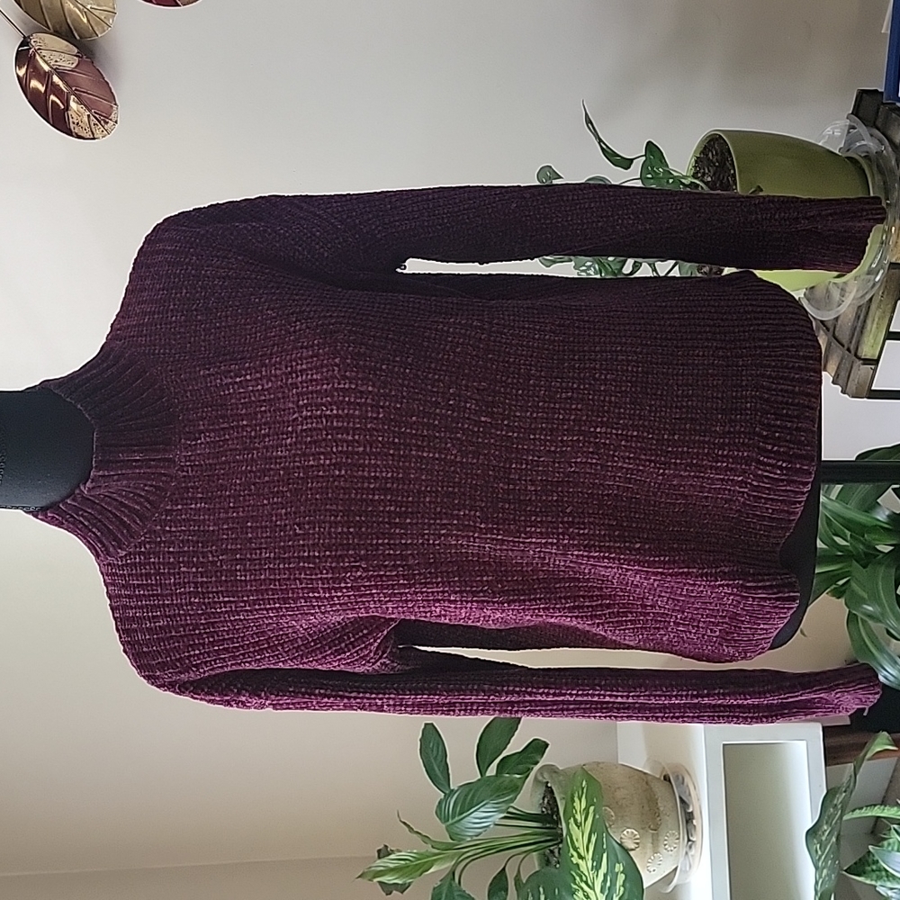 Time & Tru Sweater Women's Size Medium Burgundy Long Sleeves